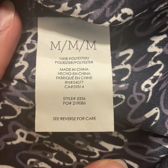 CAbi Te Amo Blouse - Picture 8 of 8